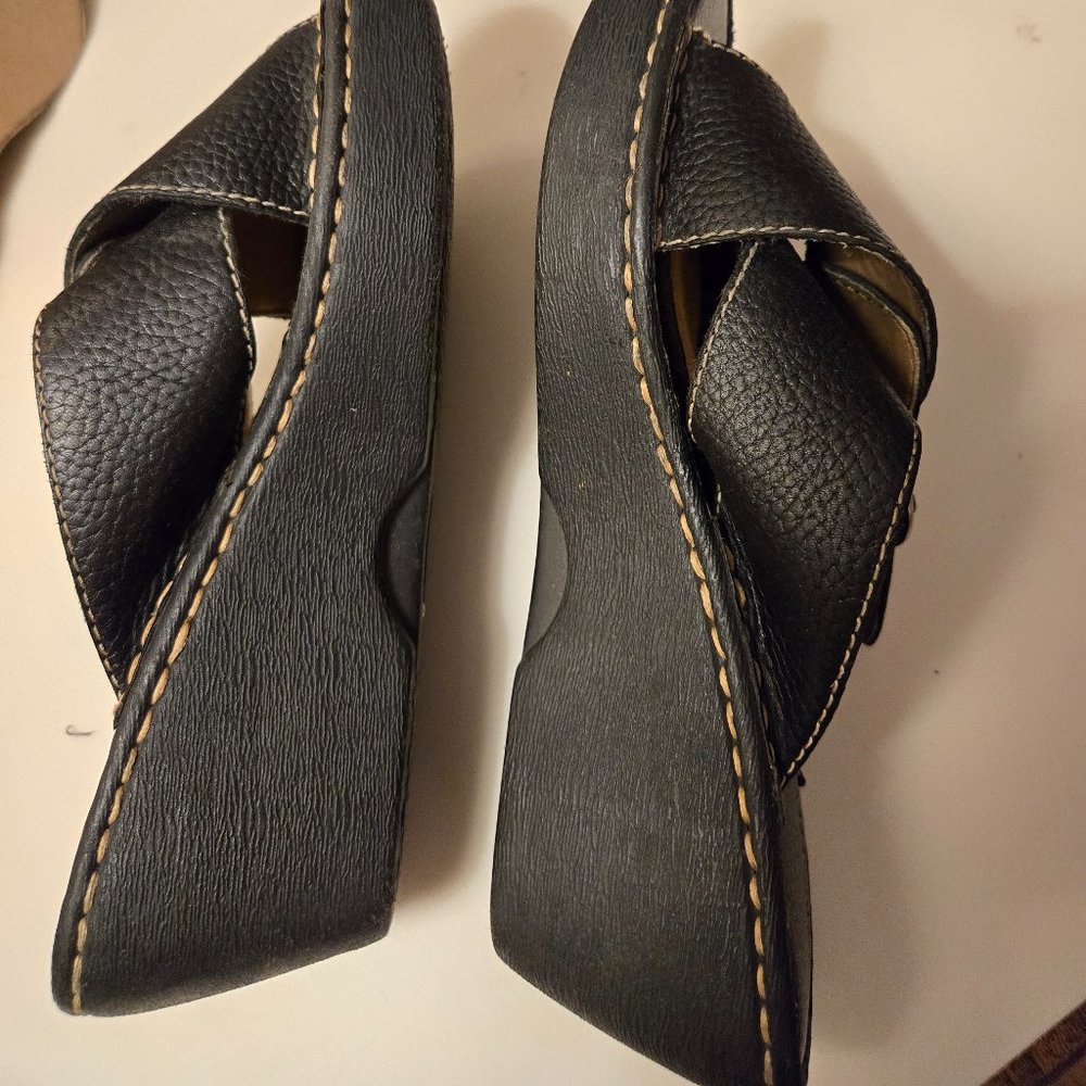 CHEROKEE Black Leather Mules Size 8 Excellent like new cond - Picture 5 of 11